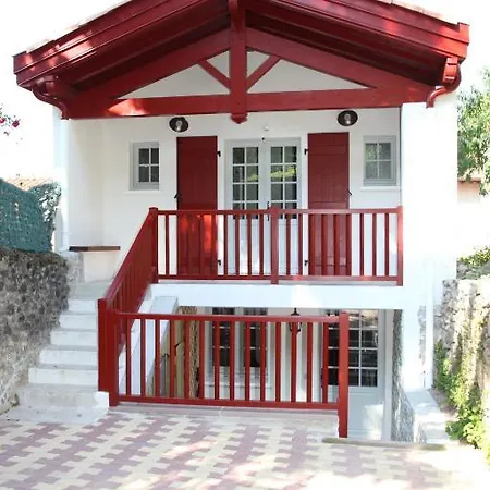 Πανδοχείο D'etape Azkorria 2*